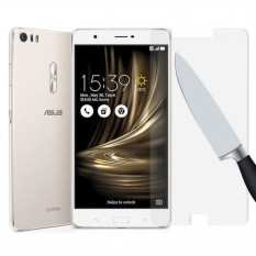 Защитное стекло для Asus Zenfone 3 Ultra ZU680KL
